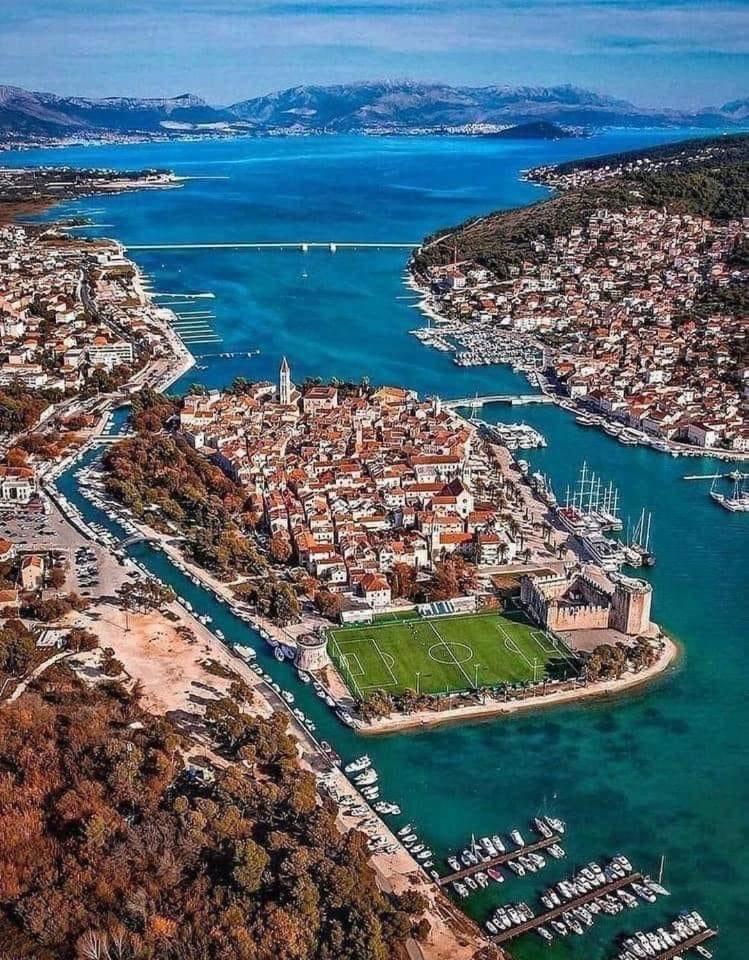 Bridgeview Apartment Trogir Exteriör bild