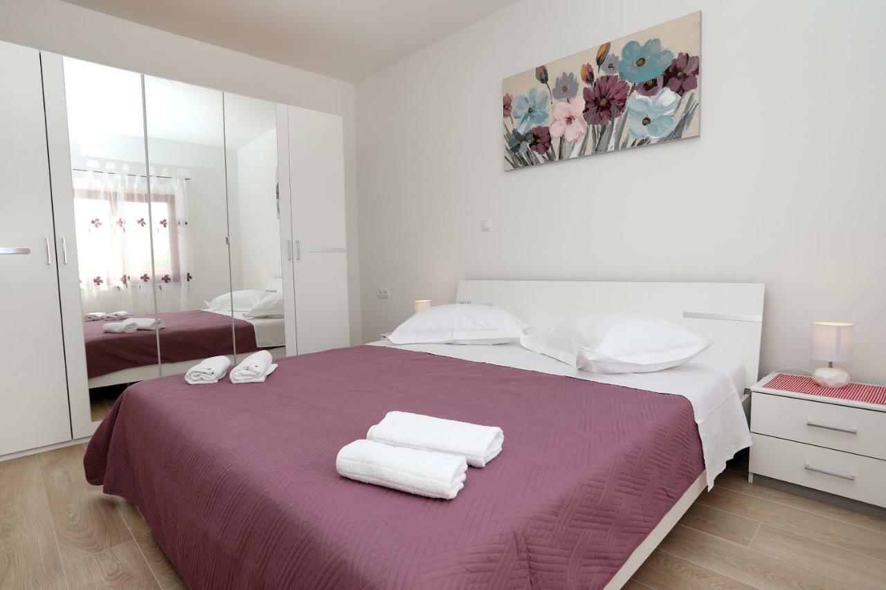Bridgeview Apartment Trogir Exteriör bild